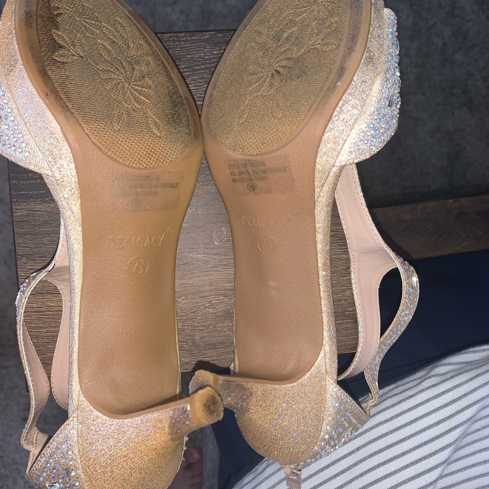 Heels - Picture 5 of 5